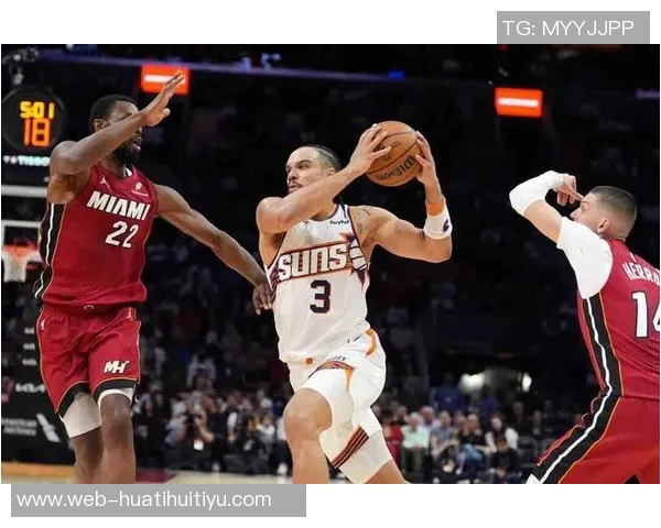 阿德巴约半场火力全开三分球命中率高达667罚球全中贡献20分